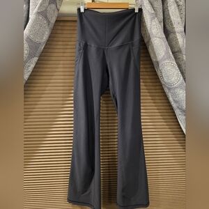 Old Navy Black Flare Powersoft Active Maternity Legging